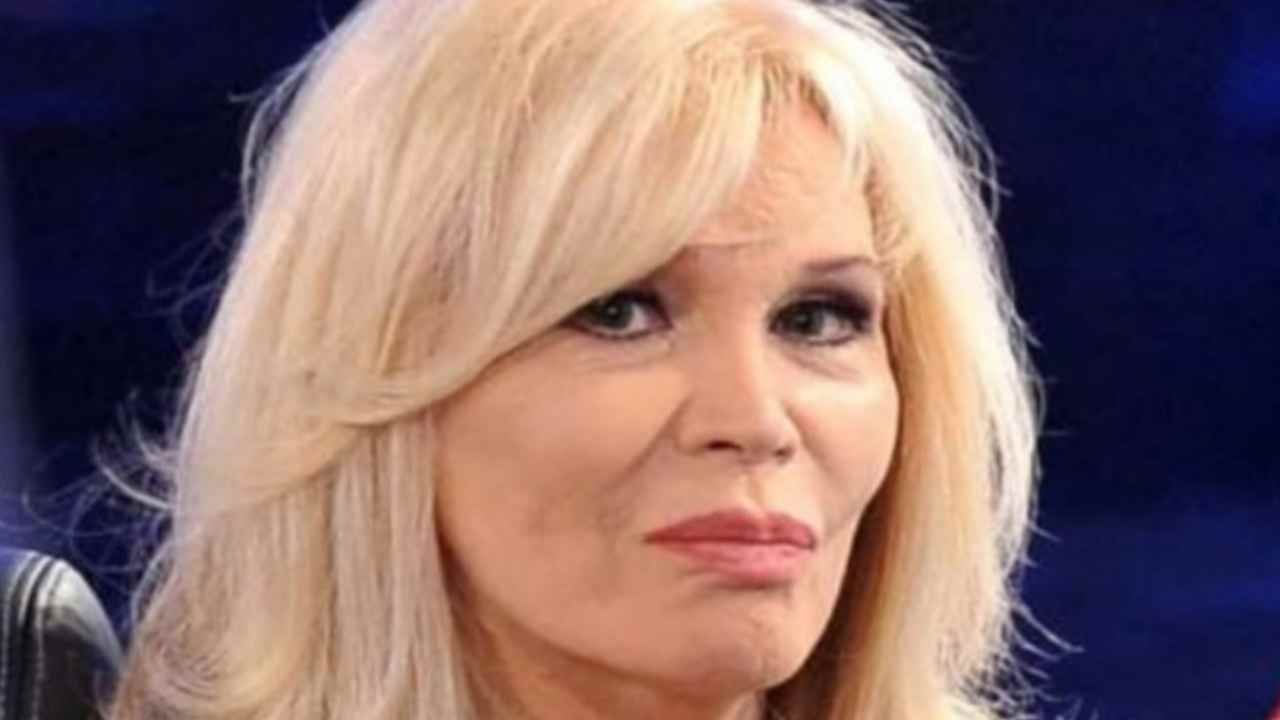 Amanda Lear (web source) 1.6.2022 esclusiva 2