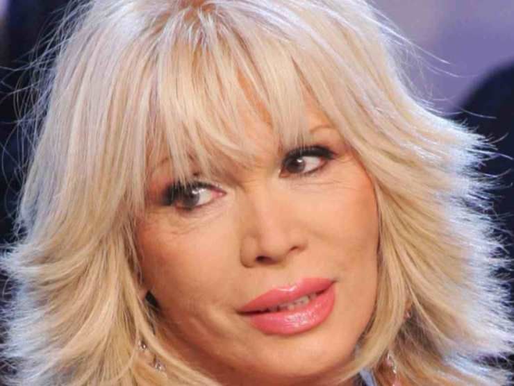 Amanda Lear (web source) 1.6.2022 esclusiva