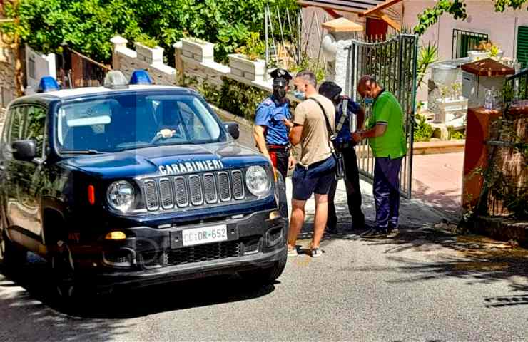 Cosenza uomo uccide moglie nasconde cadavere