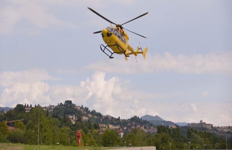 Aosta artigiano morto lavoro scala