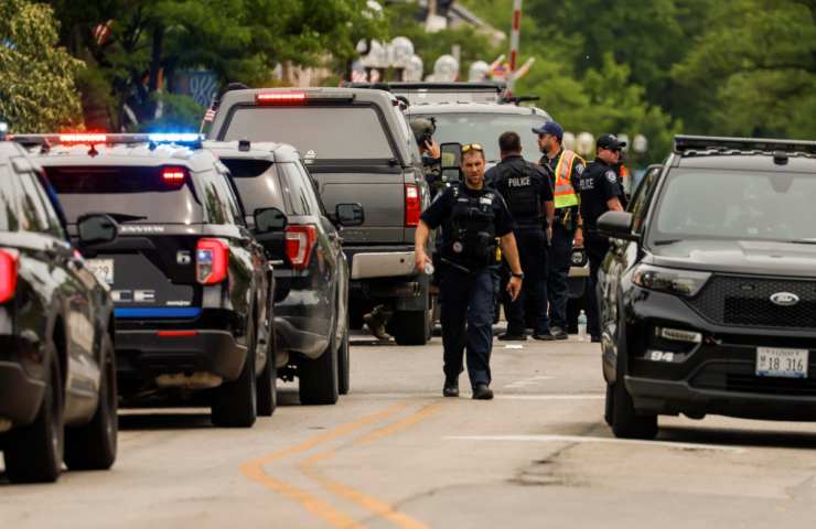 Chicago sparatoria parata 4 luglio 6 morti 31 feriti