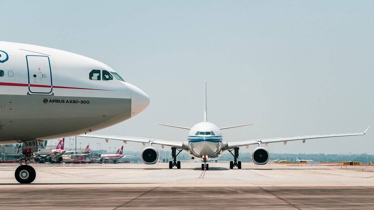 aereo passeggeri volo pericolo