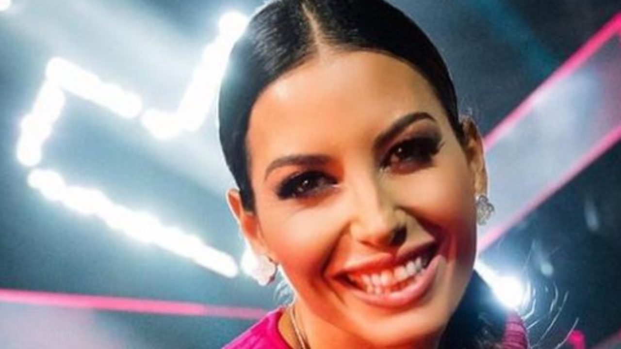 Elisabetta Gregoraci sorridente